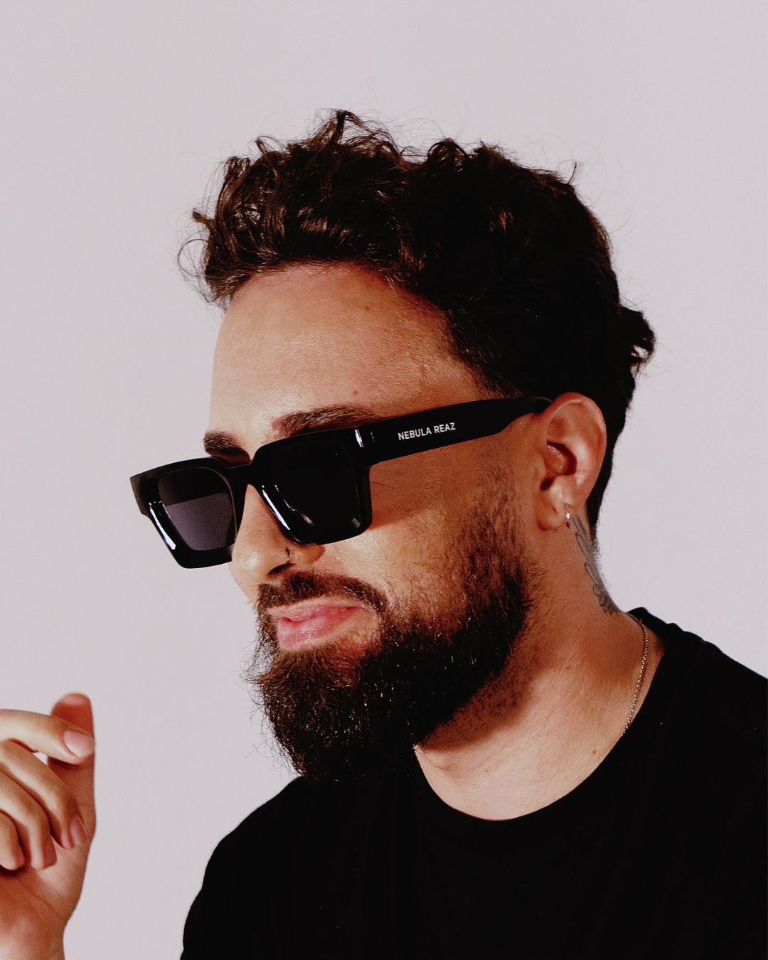 Black Future | Gafas de sol Future negras en modelo